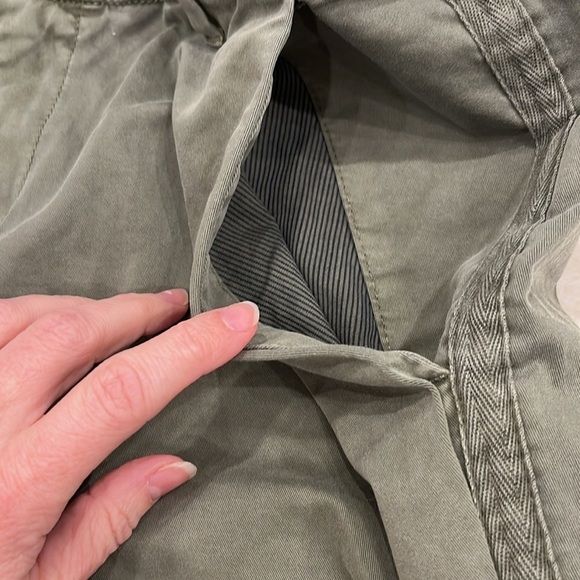 NEW GAP Girlfriend Chinos‎ | "Temporal" Olive Green | Petite 8 (8P) - Picture 8 of 11
